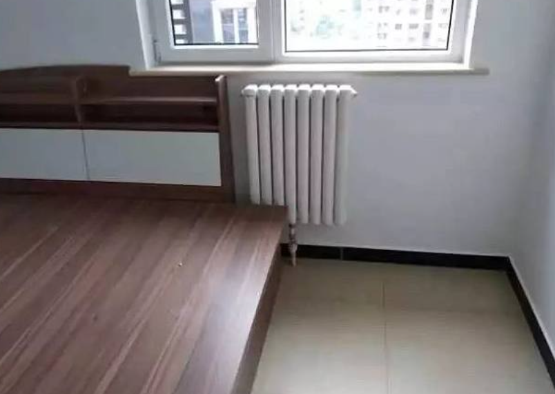 成都暖氣片6.png